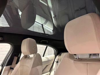 JAGUAR I-PACE 400 90kWh SE SUV 5dr Electric Auto 4WD (400 ps)