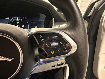 JAGUAR I-PACE 400 90kWh SE SUV 5dr Electric Auto 4WD (400 ps)
