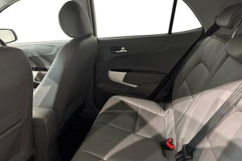 KIA PICANTO 1.25 X-Line Hatchback 5dr Petrol Auto Euro 6 (83 bhp) Reverse Ca