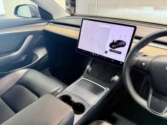 TESLA Model 3 (Dual Motor) Performance Saloon 4dr Electric Auto 4WDE (Performa