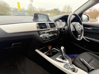 BMW 1 SERIES 1.5 118i GPF SE Hatchback 5dr Petrol Auto Euro 6 (s/s) (136 ps)