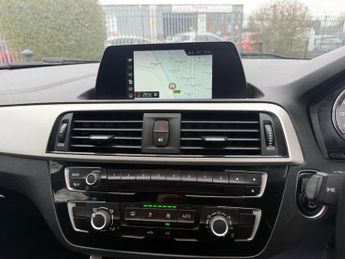 BMW 1 SERIES 1.5 118i GPF SE Hatchback 5dr Petrol Auto Euro 6 (s/s) (136 ps)