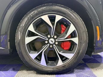 FORD MUSTANG MACH-E Standard Range 70kWh SUV 5dr Electric Automatic AWD (269 ps)