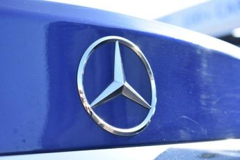 MERCEDES-BENZ C CLASS  2.1 C220d AMG Line Saloon 4dr Diesel G-Tronic+ Euro 6 | 2 KEYS 