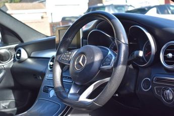MERCEDES-BENZ C-CLASS END OF MONTH MANAGERS SPECIAL BE QUICK IT WONT BE THIS PRICE FOR