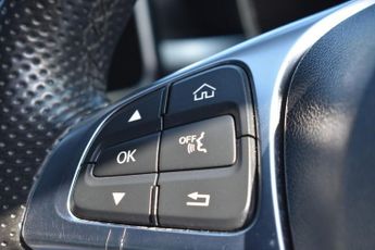 MERCEDES-BENZ C-CLASS MANAGERS SPECIAL BE QUICK IT WONT BE THIS PRICE FOR LONG  2.1 C2