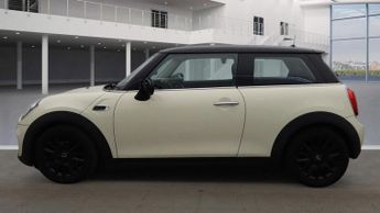 MINI HATCH 1.5 Cooper Hatchback 3dr Petrol Steptronic Euro 6 (s/s) (136 ps)