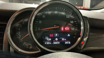 MINI HATCH 1.5 Cooper Hatchback 3dr Petrol Steptronic Euro 6 (s/s) (136 ps)