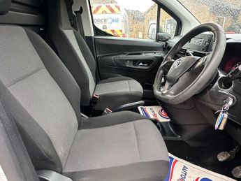 VAUXHALL COMBO 1.6 Turbo D 2300 Edition Panel Van 4dr Diesel Manual L1 H1 Euro 