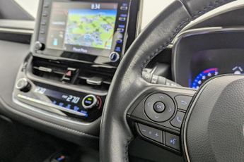 TOYOTA COROLLA 1.8 VVT-h GPF Icon Tech Hatchback 5dr Petrol Hybrid CVT Euro 6 (