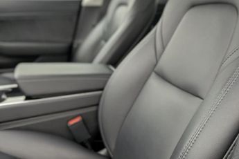 TESLA Model 3 (Dual Motor) Long Range Saloon 4dr Electric Auto 4WDE (346 ps)