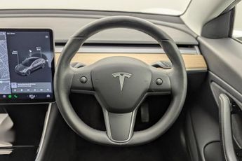 TESLA Model 3 (Dual Motor) Long Range Saloon 4dr Electric Auto 4WDE (346 ps)