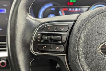 KIA NIRO 64kWh 4+ SUV 5dr Electric Auto (201 bhp)