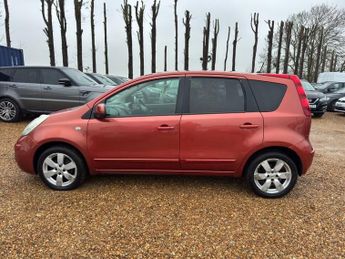 NISSAN NOTE 1.6 16V Tekna Hatchback 5dr Petrol Auto Euro 4 (110 ps)