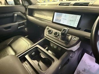 LAND ROVER DEFENDER 3.0 D250 MHEV S SUV 5dr Diesel Auto 4WD Euro 6 (s/s) (250 ps)