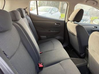 NISSAN LEAF 24kWh Visia Hatchback 5dr Electric Auto (109 bhp)
