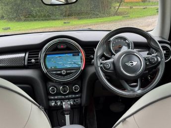 MINI HATCH 2.0 Cooper S Hatchback 3dr Petrol Auto Euro 6 (s/s) (192 ps)