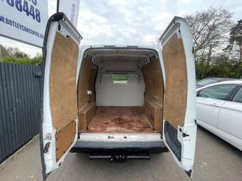 FORD TRANSIT CONNECT 1.8 TDCi T230 Panel Van 4dr Diesel Manual L3 H3 (89 bhp)