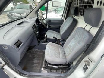 FORD TRANSIT CONNECT 1.8 TDCi T230 Panel Van 4dr Diesel Manual L3 H3 (89 bhp)