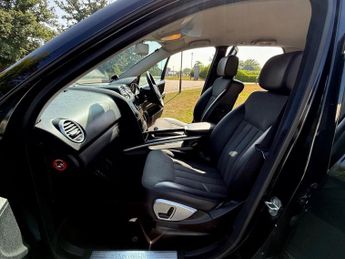 MERCEDES-BENZ M-CLASS 3.0 ML280 CDI S SUV 5dr Diesel 7G-Tronic (254 g/km, 190 bhp)