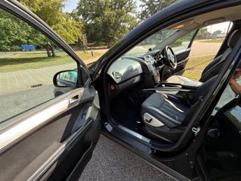 MERCEDES-BENZ M-CLASS 3.0 ML280 CDI S SUV 5dr Diesel 7G-Tronic (254 g/km, 190 bhp)