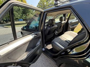 MERCEDES-BENZ M-CLASS 3.0 ML280 CDI S SUV 5dr Diesel 7G-Tronic (254 g/km, 190 bhp)