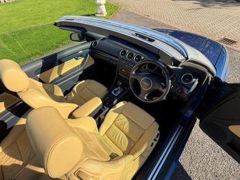 AUDI A4 CABRIOLET 2.5 TDI Sport Convertible 2dr Diesel CVT (197 g/km, 163 bhp)