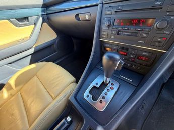 AUDI A4 CABRIOLET 2.5 TDI Sport Convertible 2dr Diesel CVT (197 g/km, 163 bhp)