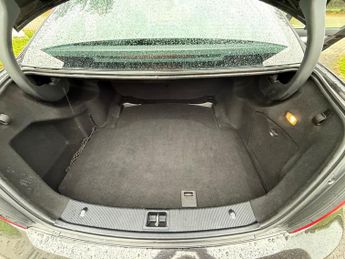 MERCEDES-BENZ C-CLASS 2.1 C220 CDI Sport Saloon 4dr Diesel Auto Euro 4 (170 ps)