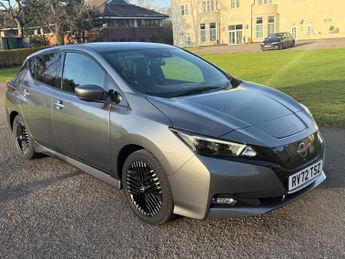 NISSAN LEAF 39kWh Tekna Hatchback 5dr Electric Auto (150 ps)