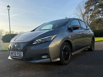 NISSAN LEAF 39kWh Tekna Hatchback 5dr Electric Auto (150 ps)
