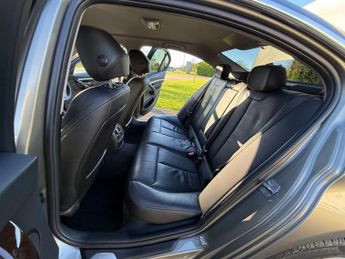 BMW 3 SERIES 2.0 320d Luxury Saloon 4dr Diesel Auto Euro 6 (s/s) (190 ps)