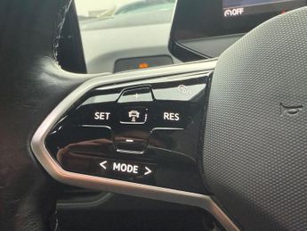 VOLKSWAGEN ID.3 Pro Performance 58kWh Business Hatchback 5dr Electric Auto (204 