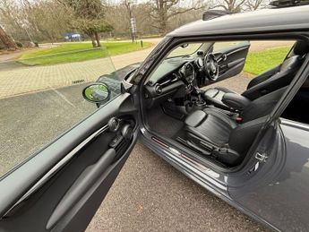 MINI HATCH 2.0 Cooper S Hatchback 3dr Petrol Steptronic Euro 6 (s/s) (192 p