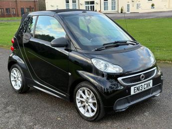 Smart ForTwo 1.0 MHD Passion Cabriolet 2dr Petrol SoftTouch Euro 5 (s/s) (71 