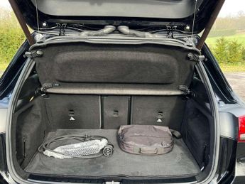 MERCEDES-BENZ EQA EQA 250 AMG Line 5dr