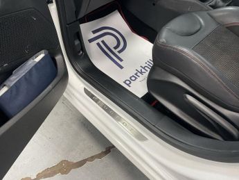 PEUGEOT 208 1.2 PureTech GT Line Hatchback 5dr Petrol Manual Euro 6 (s/s) (1