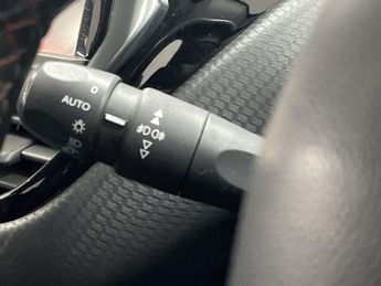 PEUGEOT 208 1.2 PureTech GT Line Hatchback 5dr Petrol Manual Euro 6 (s/s) (1
