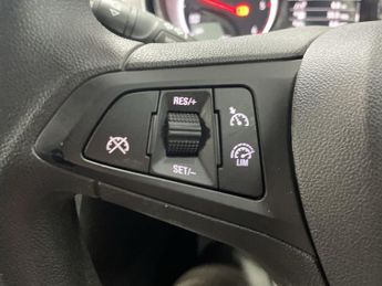 VAUXHALL ASTRA 1.6 CDTi ecoTEC BlueInjection Design Sports Tourer 5dr Diesel Ma