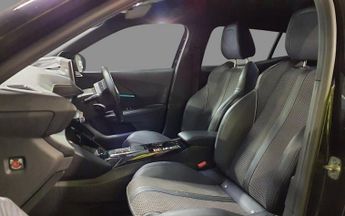 PEUGEOT E-2008 50kWh GT SUV 5dr Electric Auto (7kW Charger) (136 ps) Reverse Ca