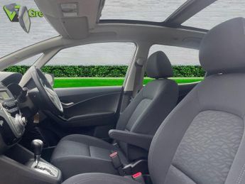 HYUNDAI IX20 1.6 Style Hatchback 5dr Petrol Auto Euro 5 (123 bhp)