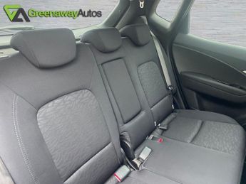 HYUNDAI IX20 1.6 Style Hatchback 5dr Petrol Auto Euro 5 (123 bhp)