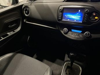 TOYOTA YARIS 1.5 VVT-h Excel Hatchback 5dr Petrol Hybrid E-CVT Euro 6 (s/s) (