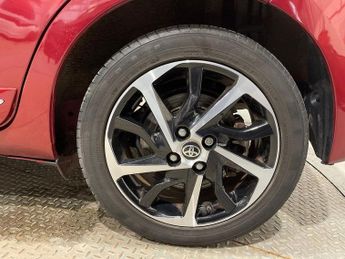 TOYOTA YARIS 1.5 VVT-h Excel Hatchback 5dr Petrol Hybrid E-CVT Euro 6 (s/s) (
