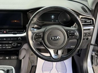 KIA NIRO 64kWh 3 SUV 5dr Electric Auto (201 bhp)