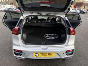 KIA NIRO 64kWh 3 SUV 5dr Electric Auto (201 bhp)