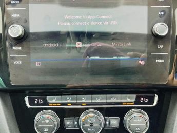 VOLKSWAGEN PASSAT 2.0 TDI GT Saloon 4dr Diesel Manual Euro 6 (s/s) (150 ps)