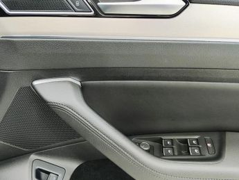 VOLKSWAGEN PASSAT 2.0 TDI GT Saloon 4dr Diesel Manual Euro 6 (s/s) (150 ps)