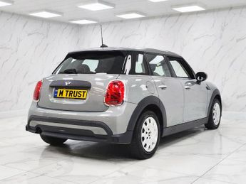 MINI HATCH 1.5 One Classic Hatchback 5dr Petrol Manual Euro 6 (s/s) (102 ps