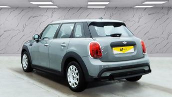 MINI HATCH 1.5 One Classic Hatchback 5dr Petrol Manual Euro 6 (s/s) (102 ps